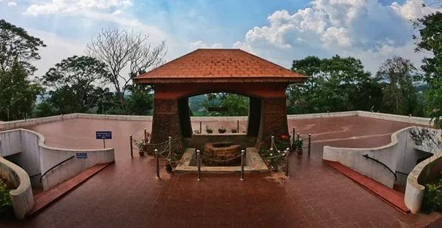 Historical Pazhassi Tomb memorial - Top Hotels in Wayanad near cultural heritage sites