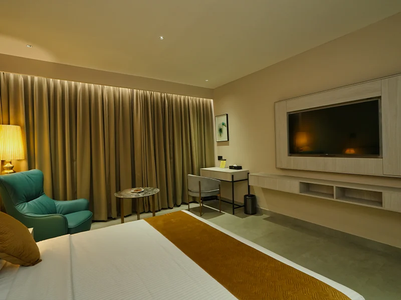 Romantic Getaway with Signature Room Package